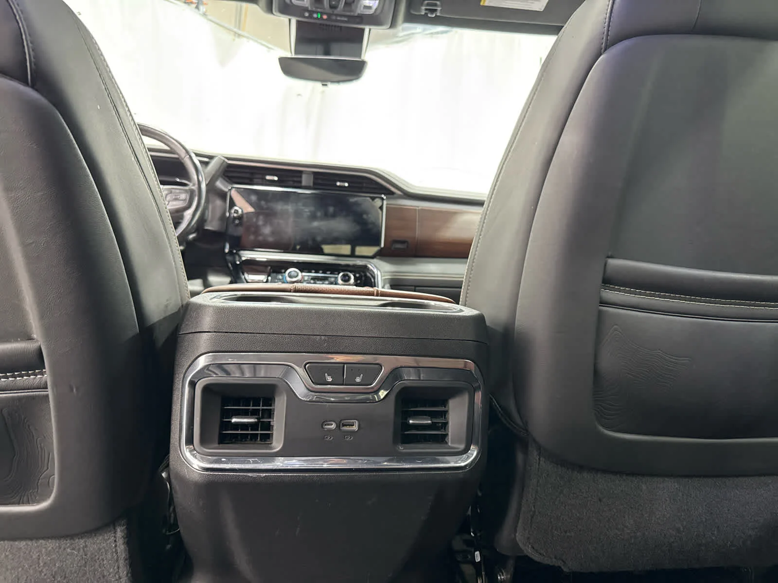 Certified Used 2024 Redwood Metallic GMC Denali Ultimate image 13
