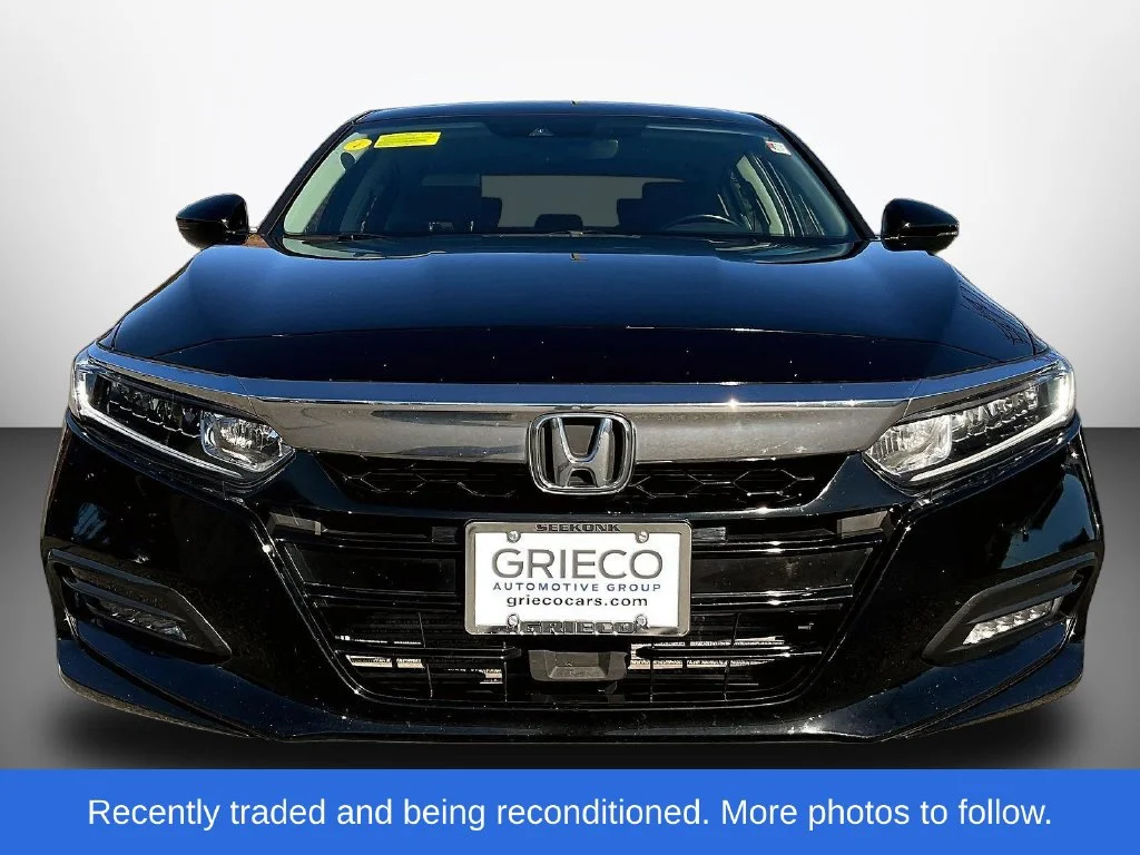 Used 2019 Crystal Black Pearl Honda EX-L image 2