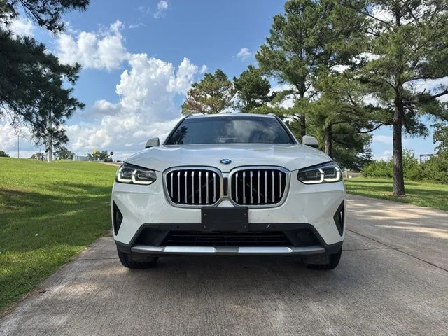 Used 2023 White BMW xDrive30i image 30