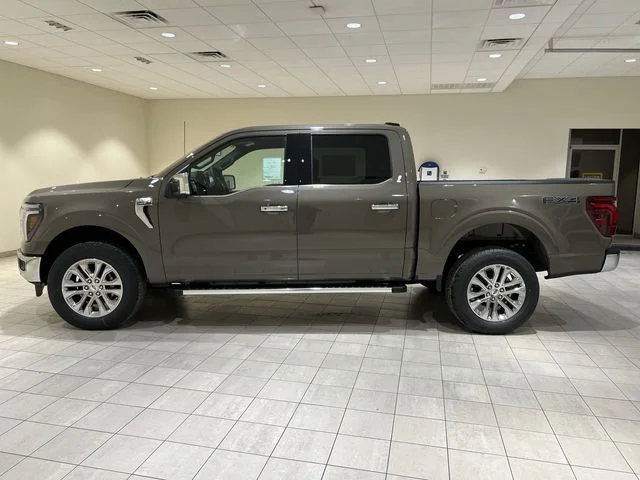 New 2026 Marsh Gray Ford Lariat® image 32