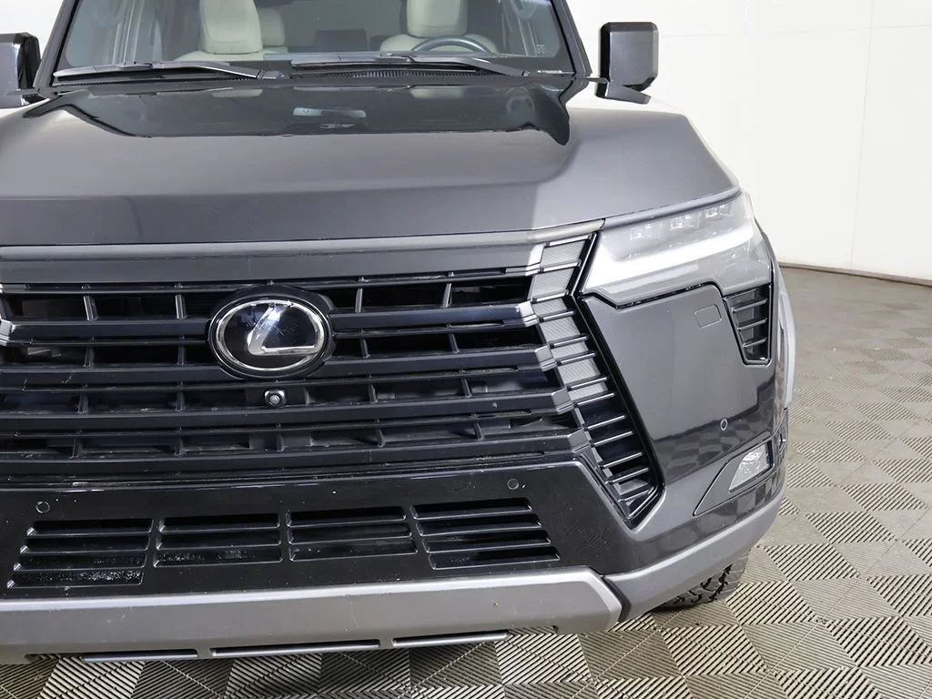 Used 2024 Black Lexus 550 Overtrail+ image 17