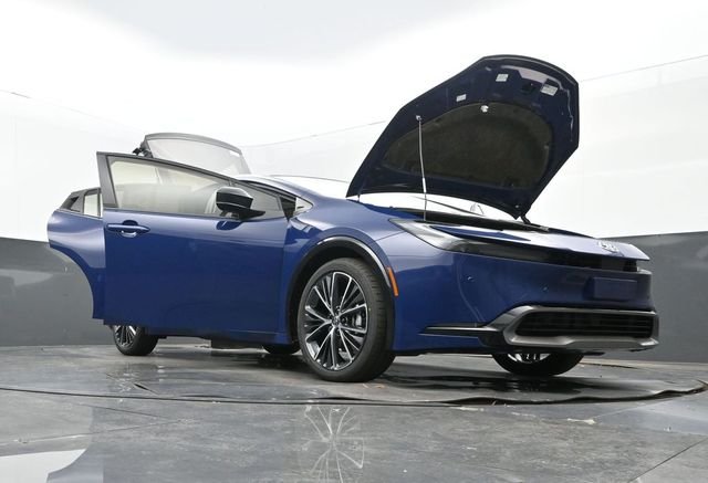 2026 Toyota Prius XLE - Photo 24