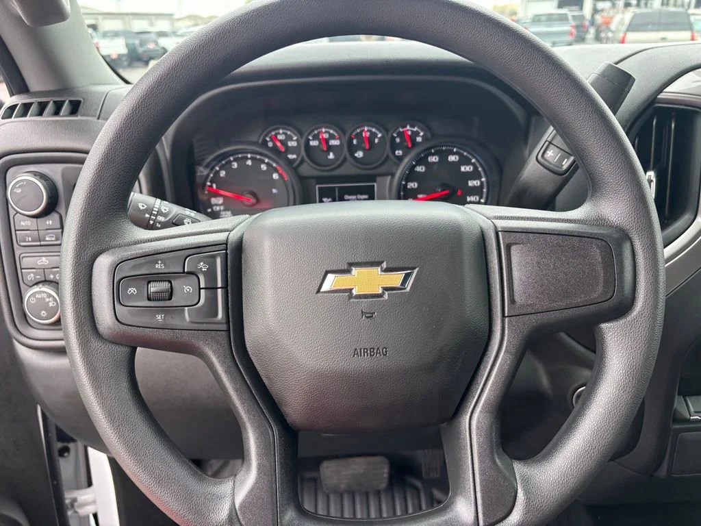 Used 2025 White Chevrolet WT image 16