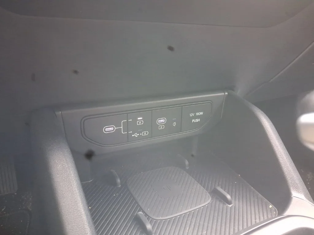 Used 2026 Black Kia EX image 25