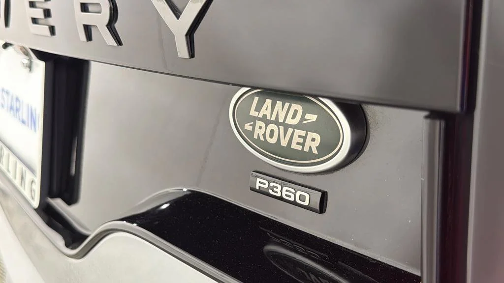 Used 2022  Land Rover S R-Dynamic image 46