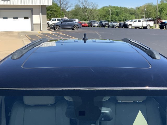 Used 2015 Brilliant Black Crystal Pearlcoat Jeep Limited image 15