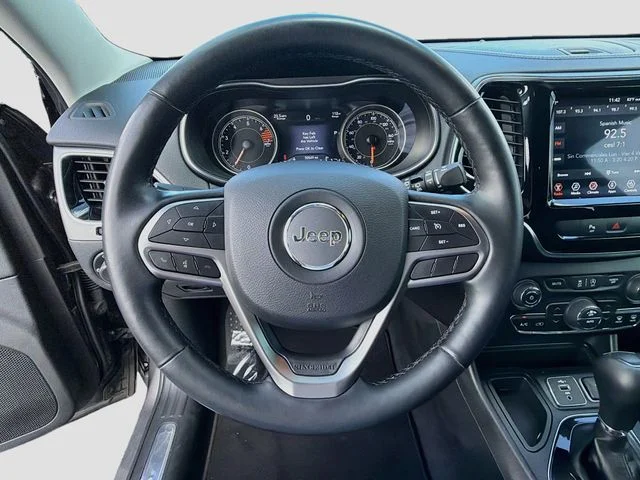 Used 2019 Gray Jeep Limited image 11