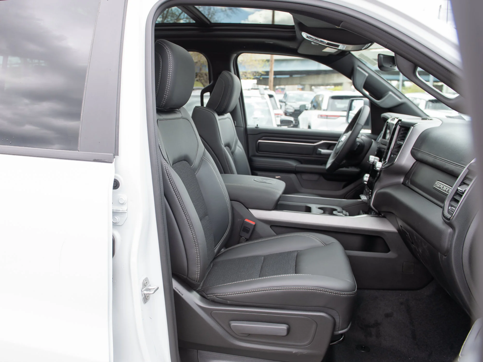 New 2026 White RAM Sport* 4x4 Crew Cab, 3.5 Inch Lift, 35 Inch Tires, Fuel Wheels image 24