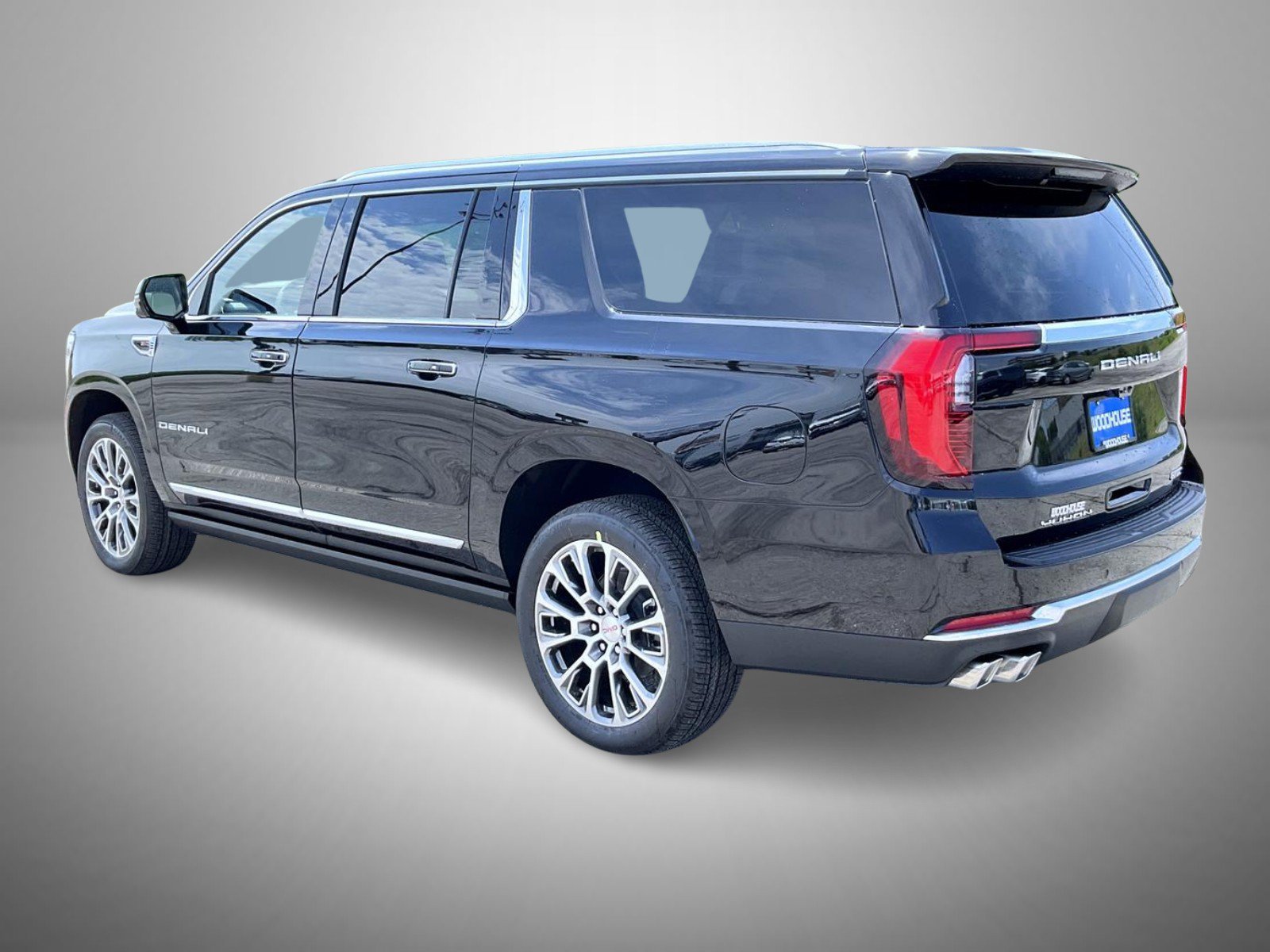 2026 GMC Yukon XL Denali - Photo 7