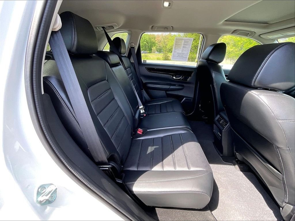 Used 2025 White Honda EX-L image 16