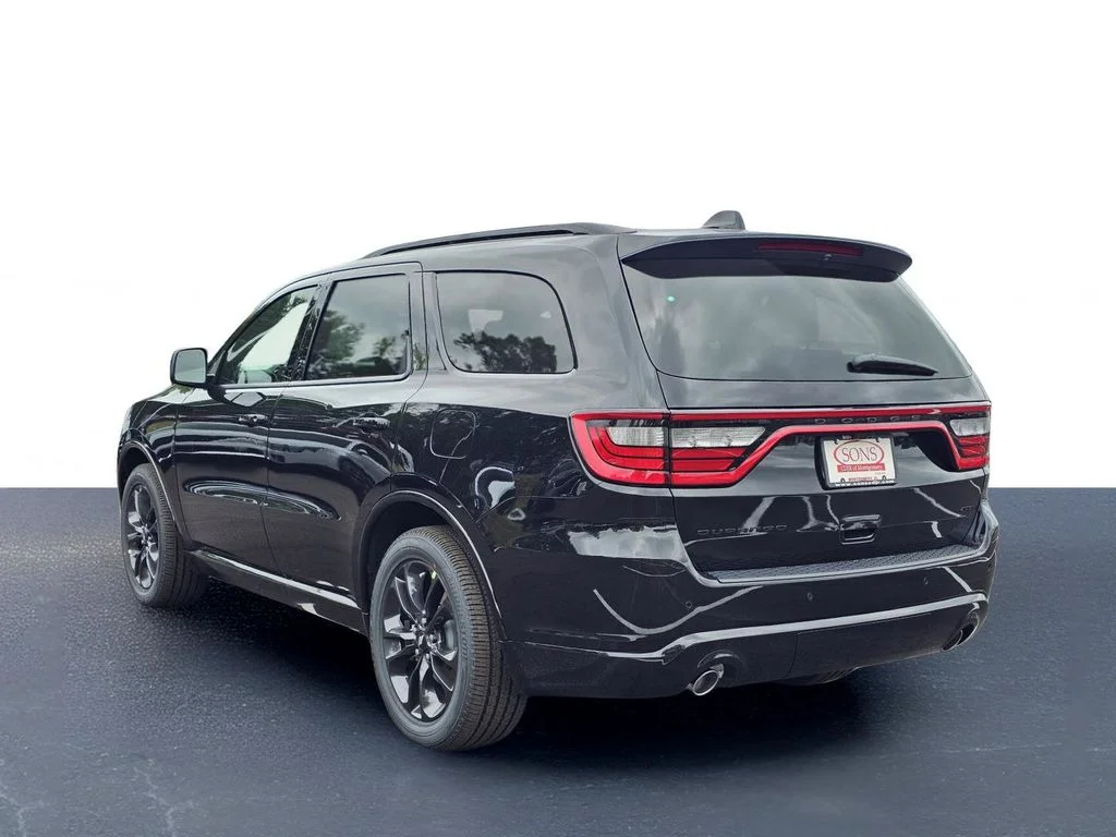 New 2026 Diamond Black Clear-Coat Exterior Paint Dodge GT image 12