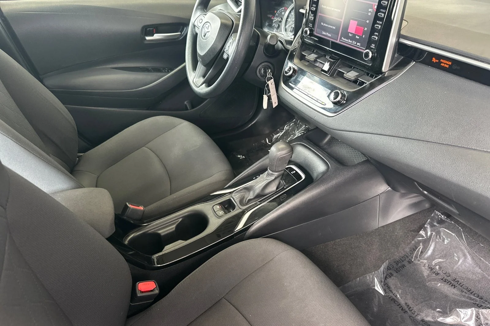 Certified Used 2020 Super White Toyota LE image 14