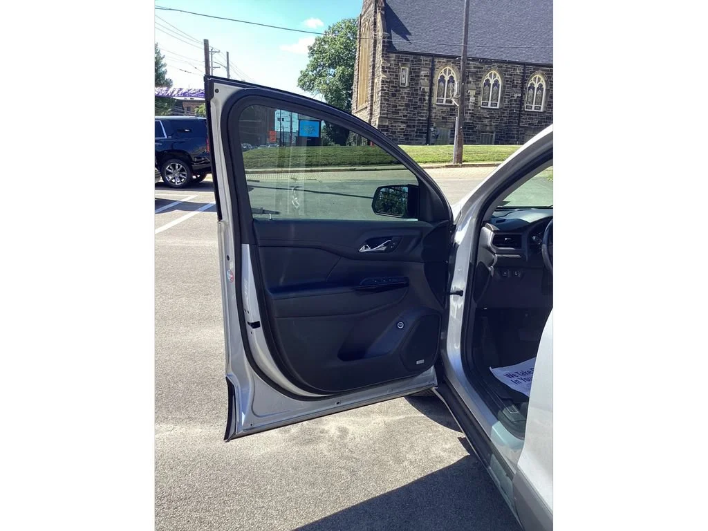 Used 2020 QUICKSILVER METALLIC GMC AT4 image 17