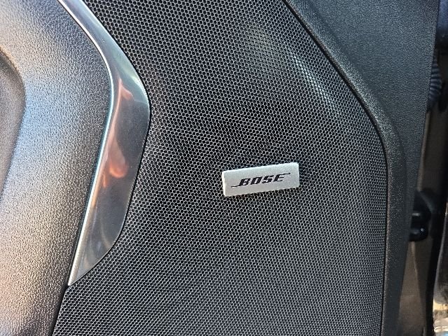 Used 2022 Black Chevrolet RST image 17