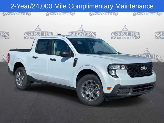 New 2026 White Ford XLT image 1