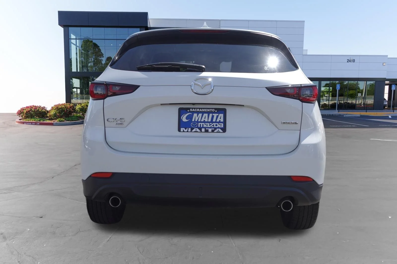 Certified Used 2025 Rhodium White Metallic Mazda 2.5 S Carbon Edition image 5