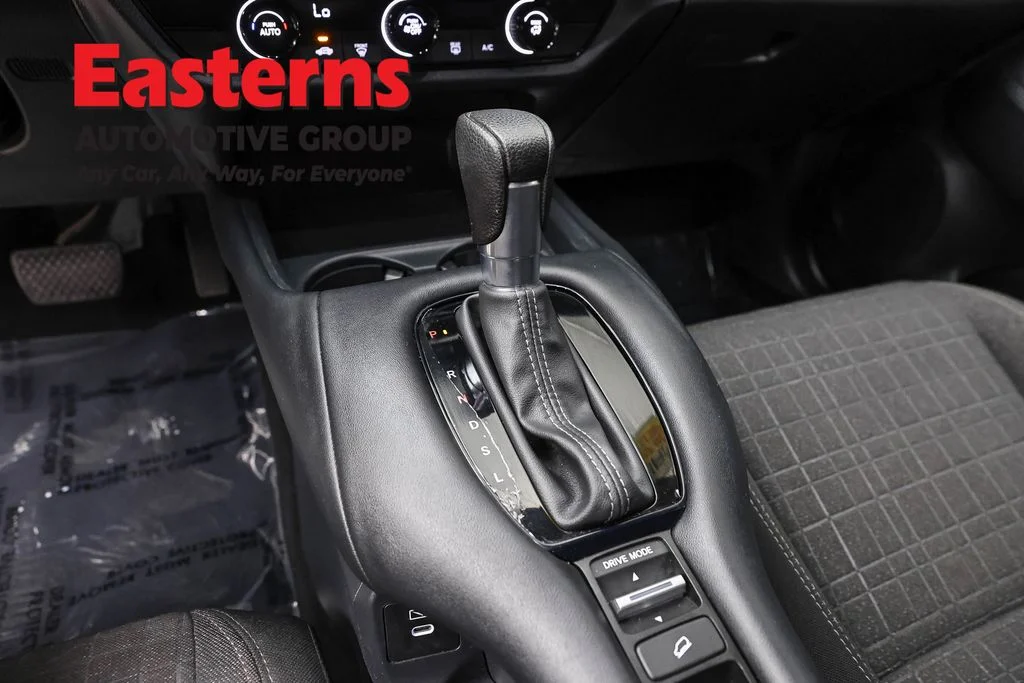 Used 2025 Gray Honda LX image 13