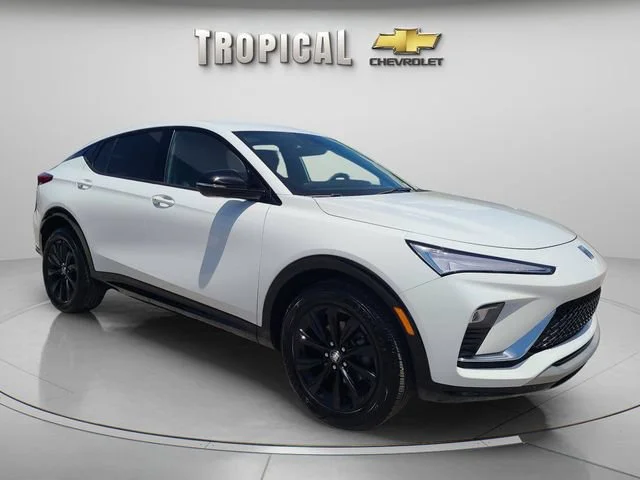 Used 2024 Summit White Buick Sport Touring image 7