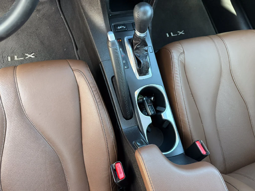 Used 2019 Gray Acura w/Premium Pkg image 27