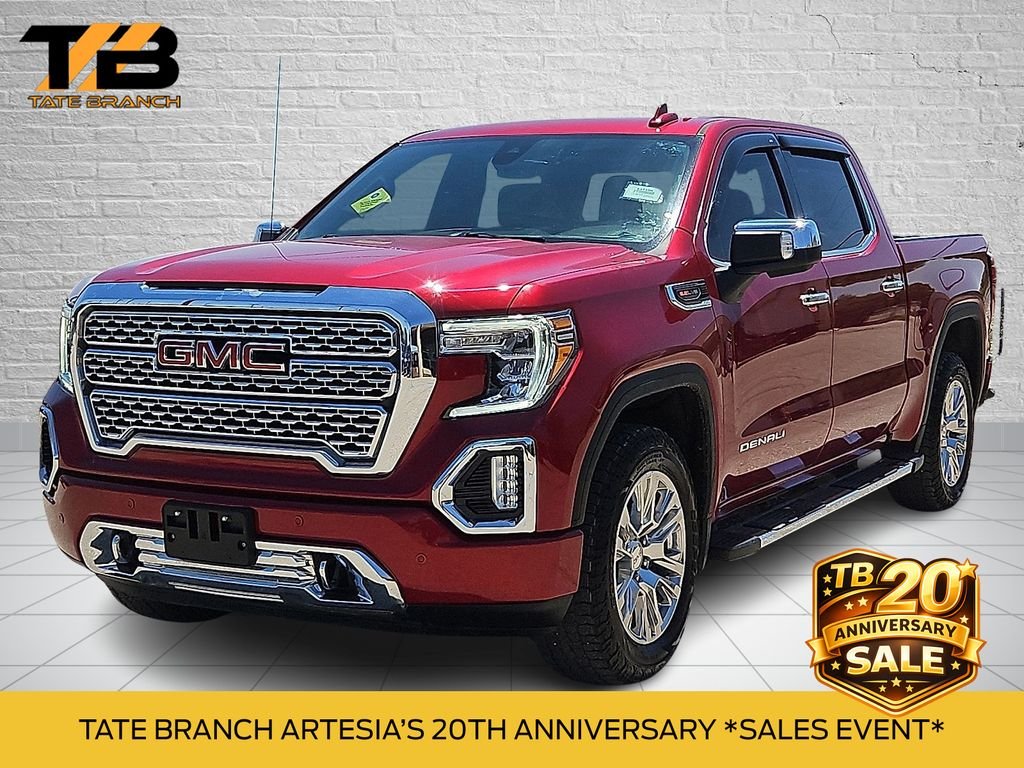 Used 2022 Red GMC Denali image 1