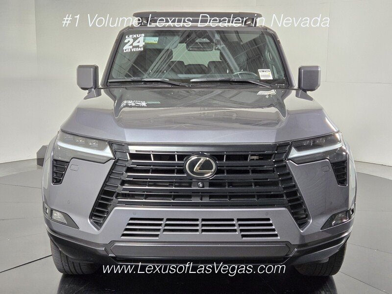 Used 2024 Nebula Gray Pearl Lexus 550 Luxury image 8