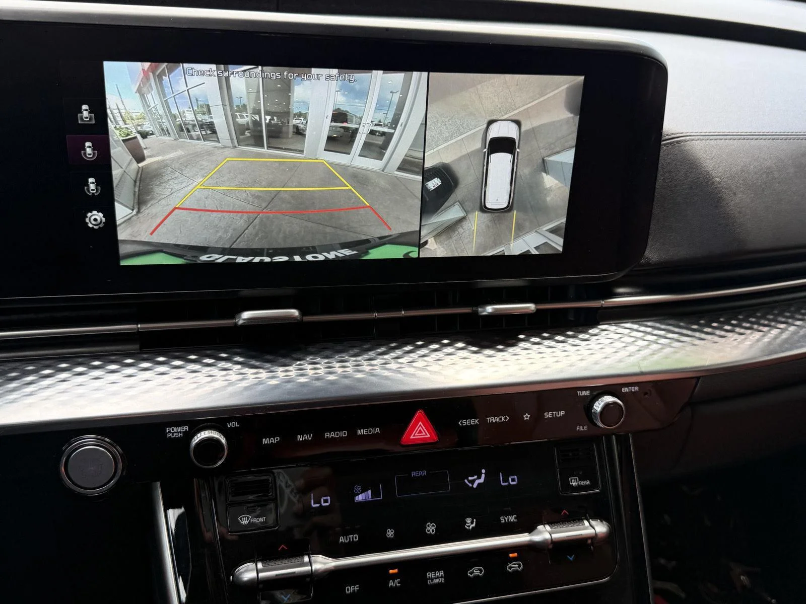 Used 2022 Aurora Black Kia SX Prestige image 22
