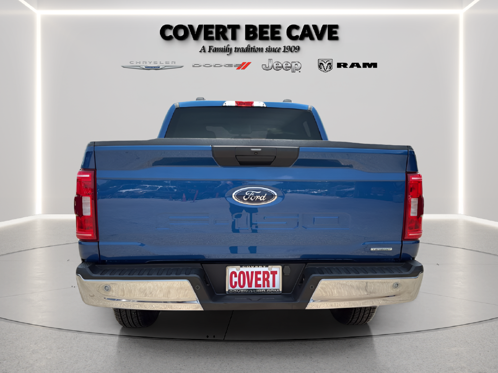 Used 2023 Blue Ford XLT image 6