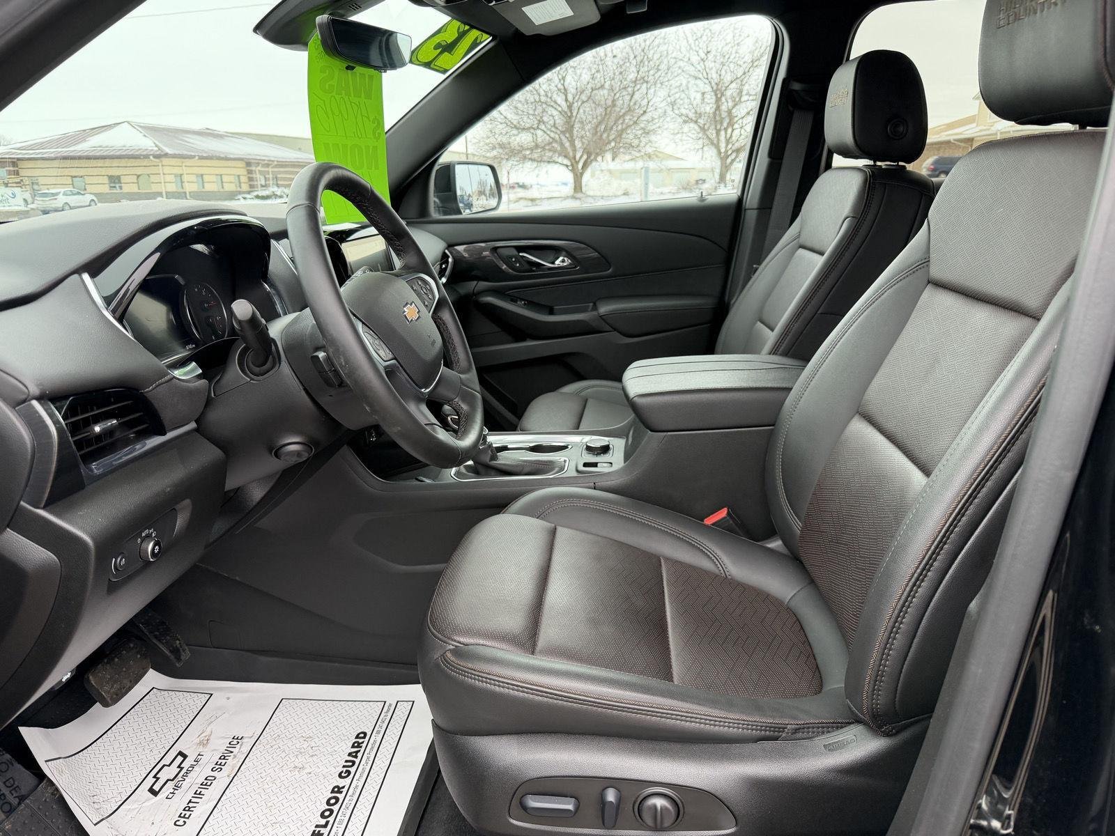 2023 Chevrolet Traverse High Country - Photo 10