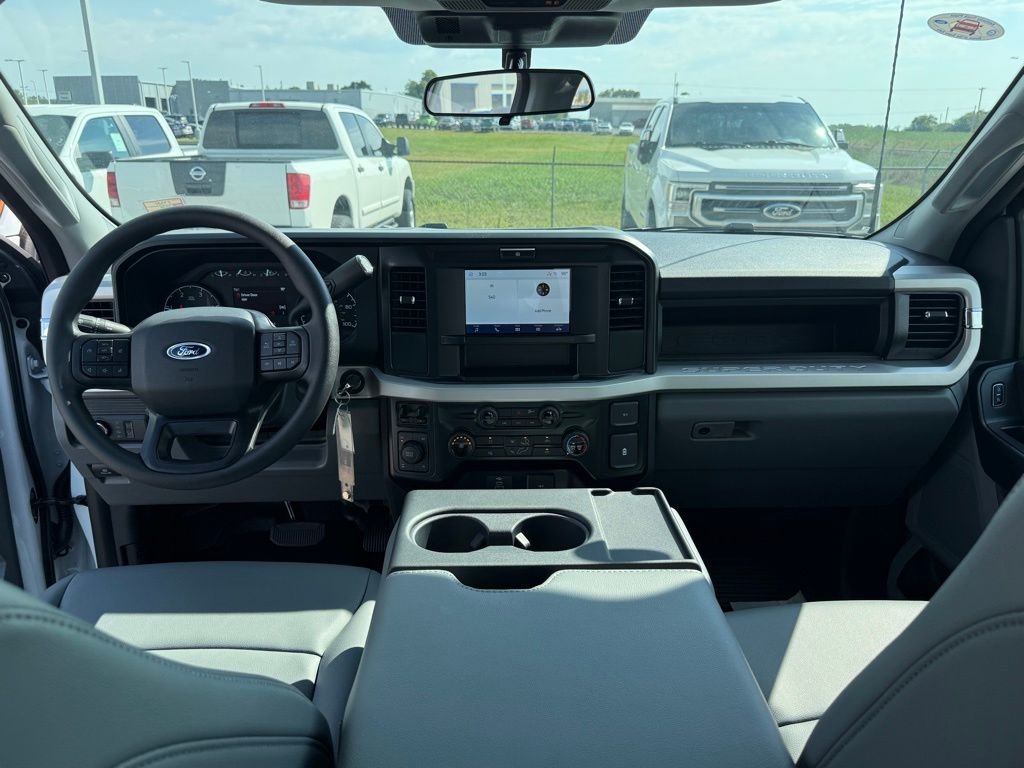 2026 Ford F-350 Super Duty XL - Photo 11