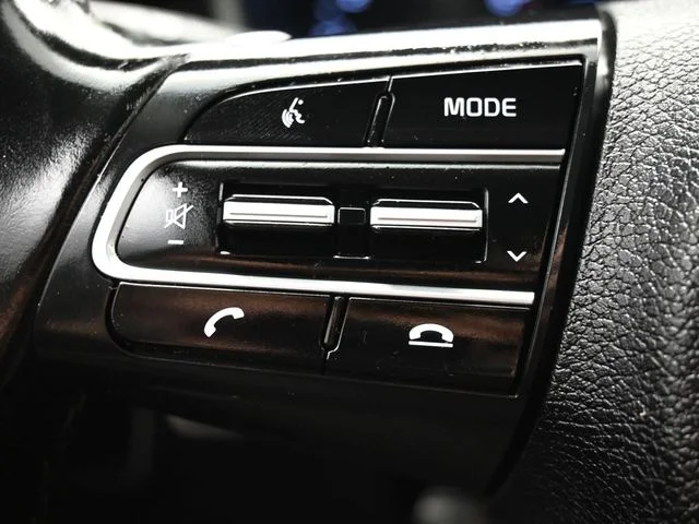 Used 2019 Black Kia Base image 33