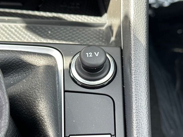 New 2026 Deep Black Pearl Volkswagen 1.5T SE image 34