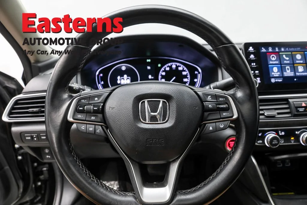Used 2021 Black Honda Touring 2.0T image 10