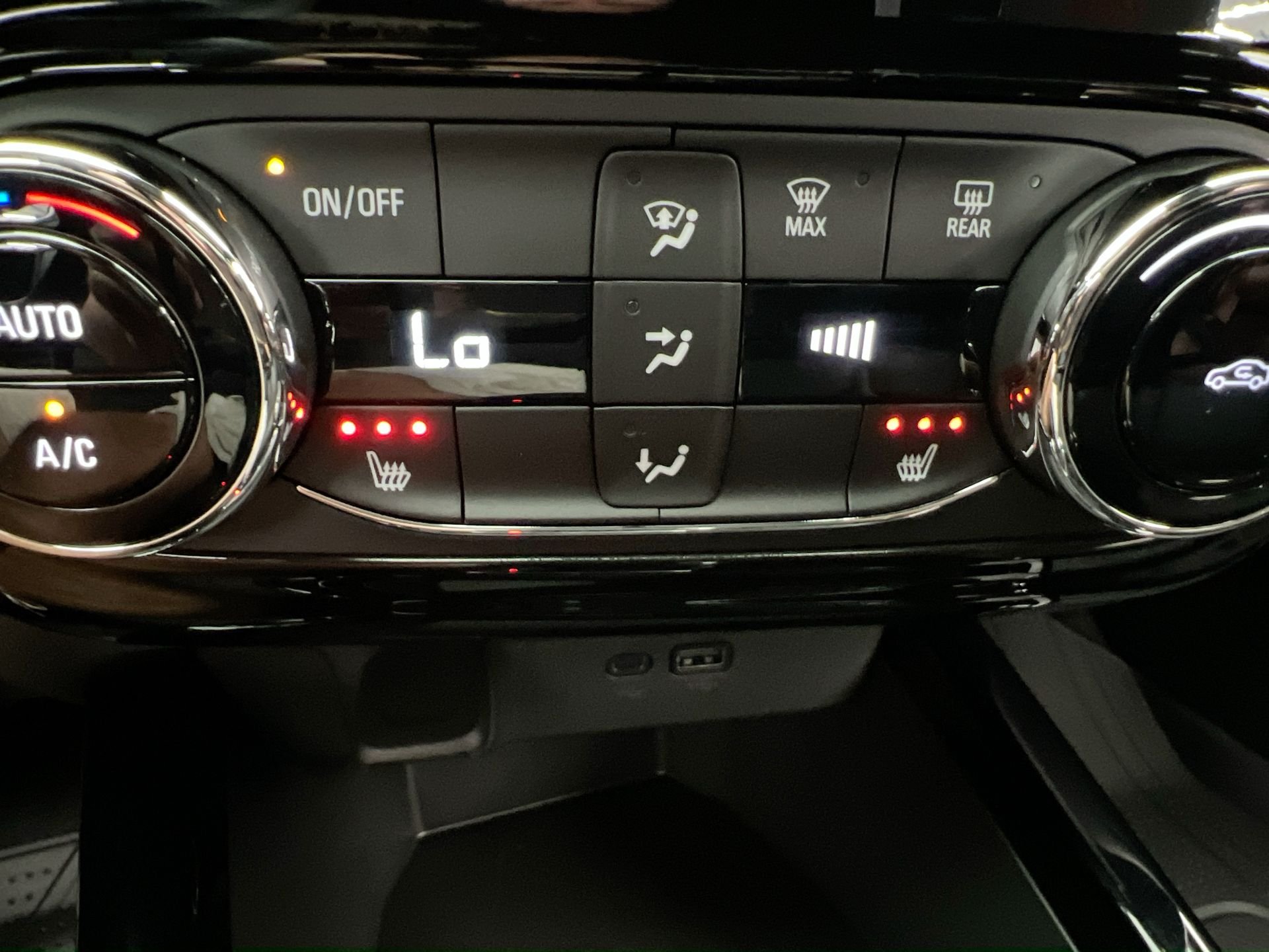 2026 Chevrolet Trax RS - Photo 70