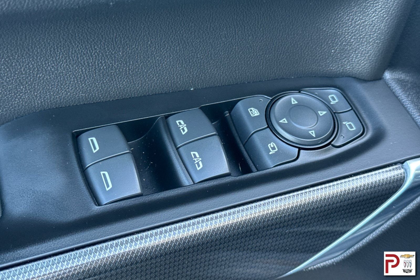 Used 2019 Gray GMC AT4 image 12