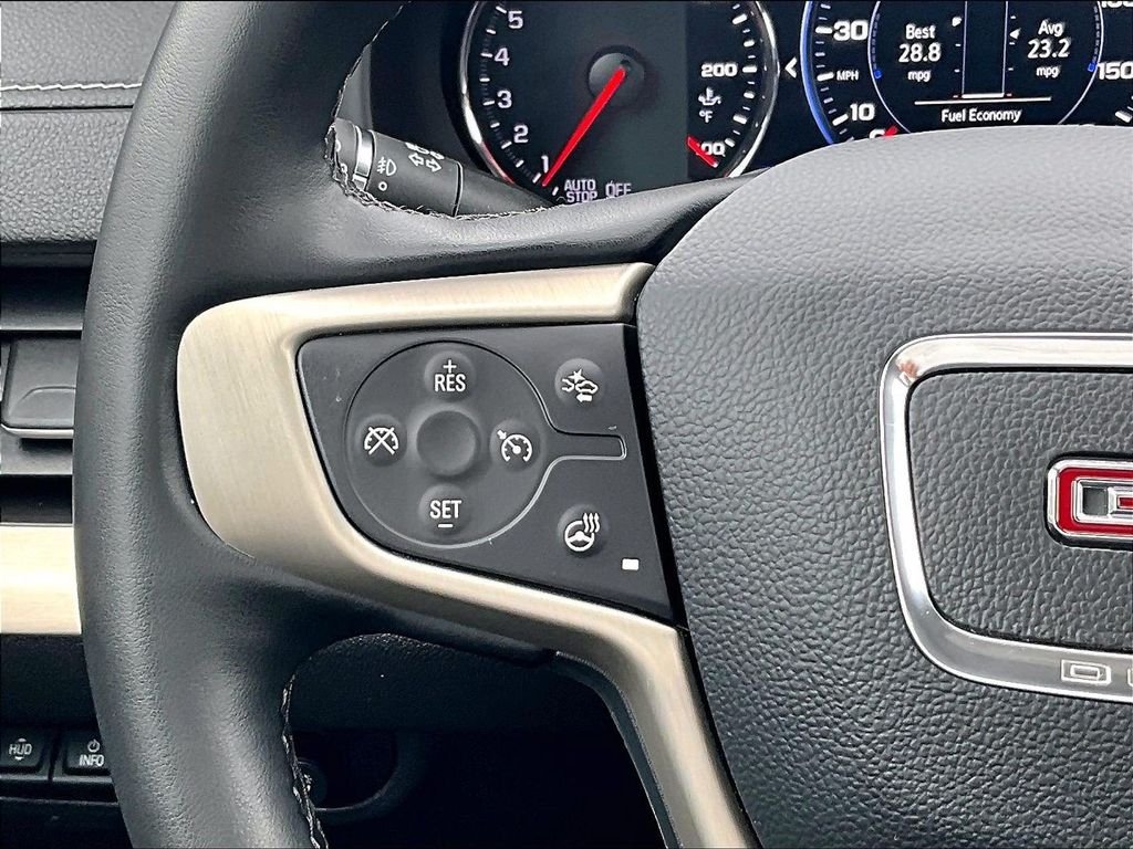 Used 2023 Silver GMC Denali image 23