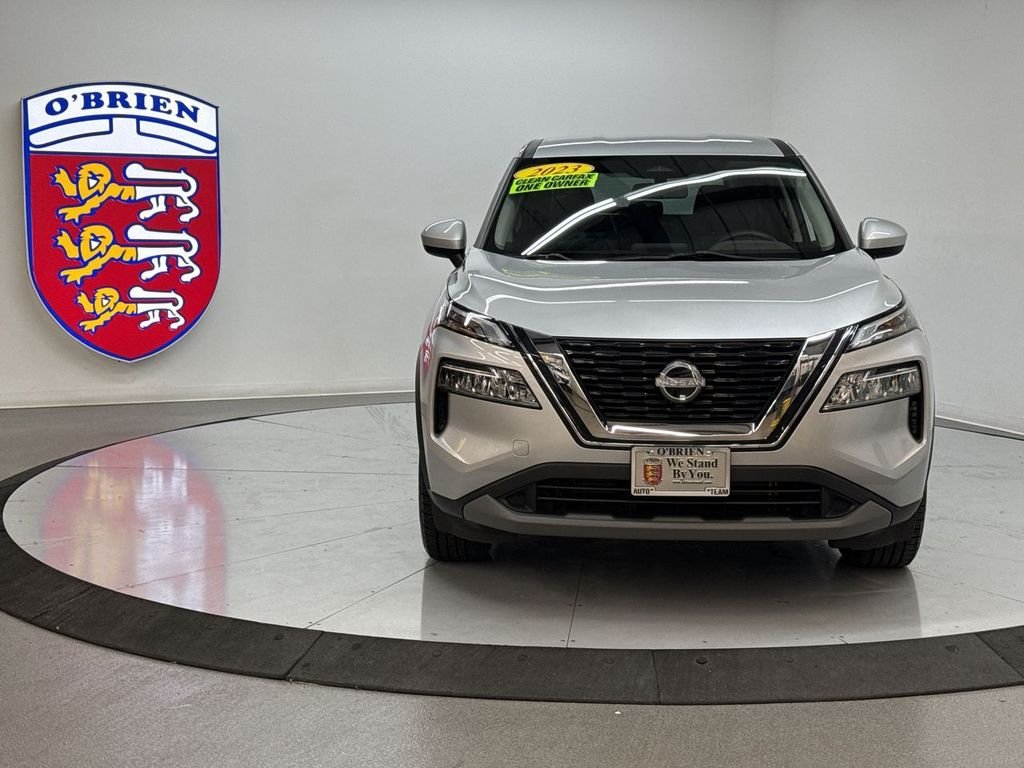 Used 2023 Brilliant Silver Metallic Nissan SV image 26