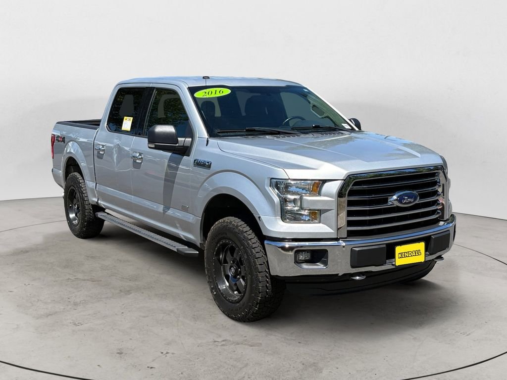 Used 2016 Silver Ford XLT image 3