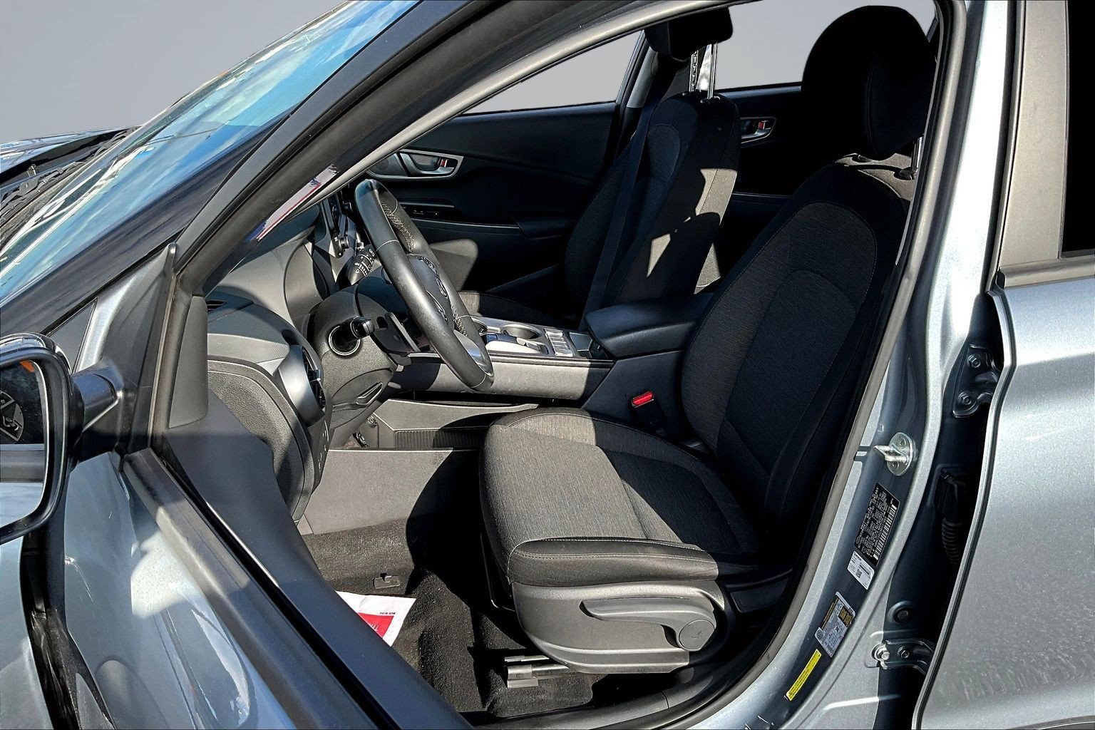 Used 2021 Silver Hyundai SEL image 18