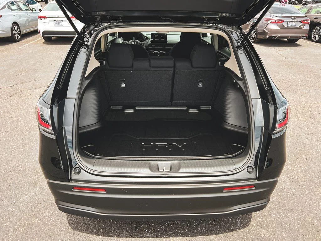 2026 Honda HR-V LX - Photo 26