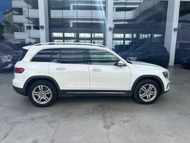 Used 2023 White Mercedes-Benz GLB 250 image 36