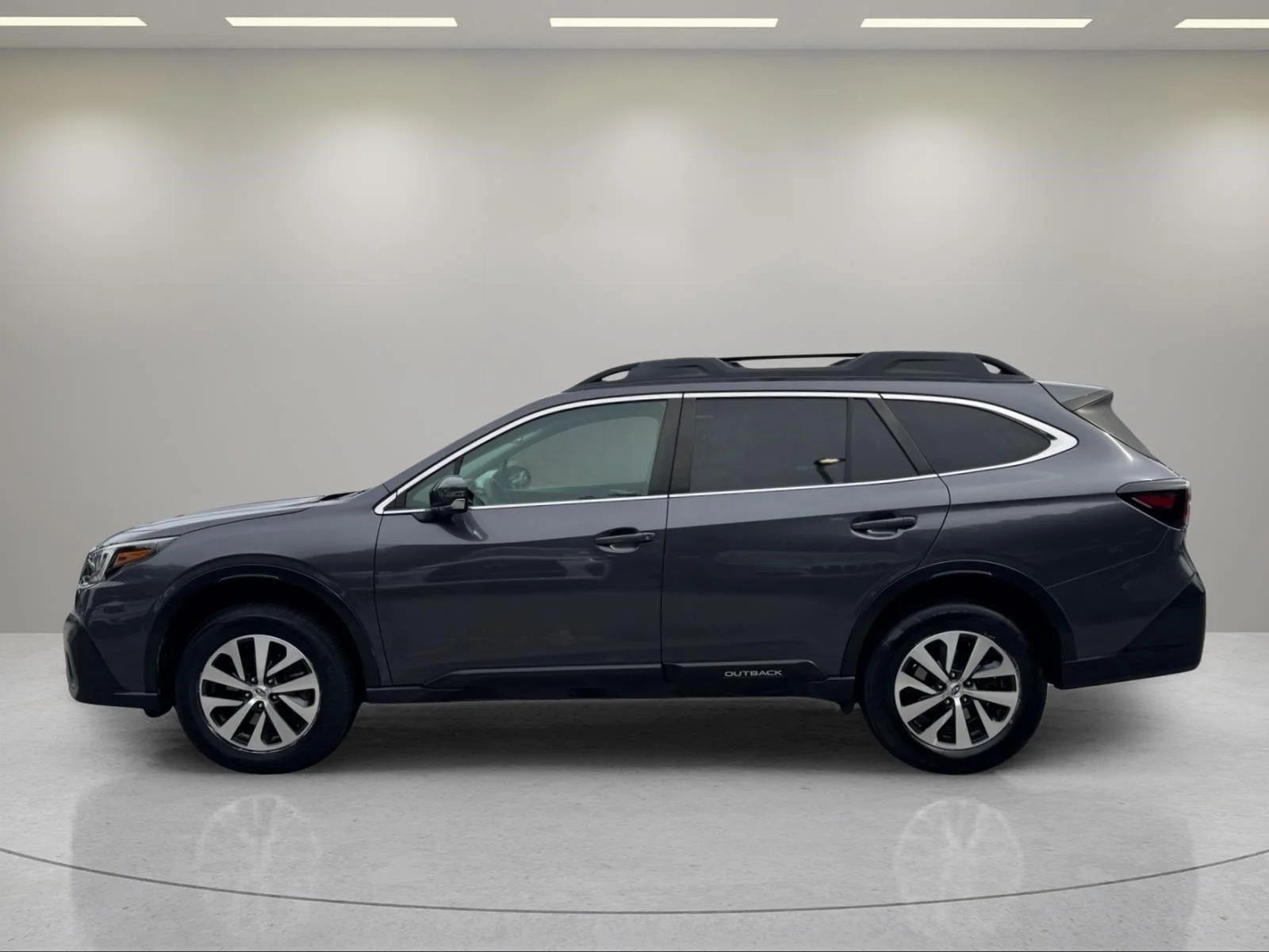 Used 2020 Magnetite Gray Metallic Subaru Premium image 2