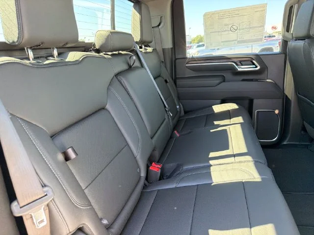 New 2026 White GMC SLT image 22