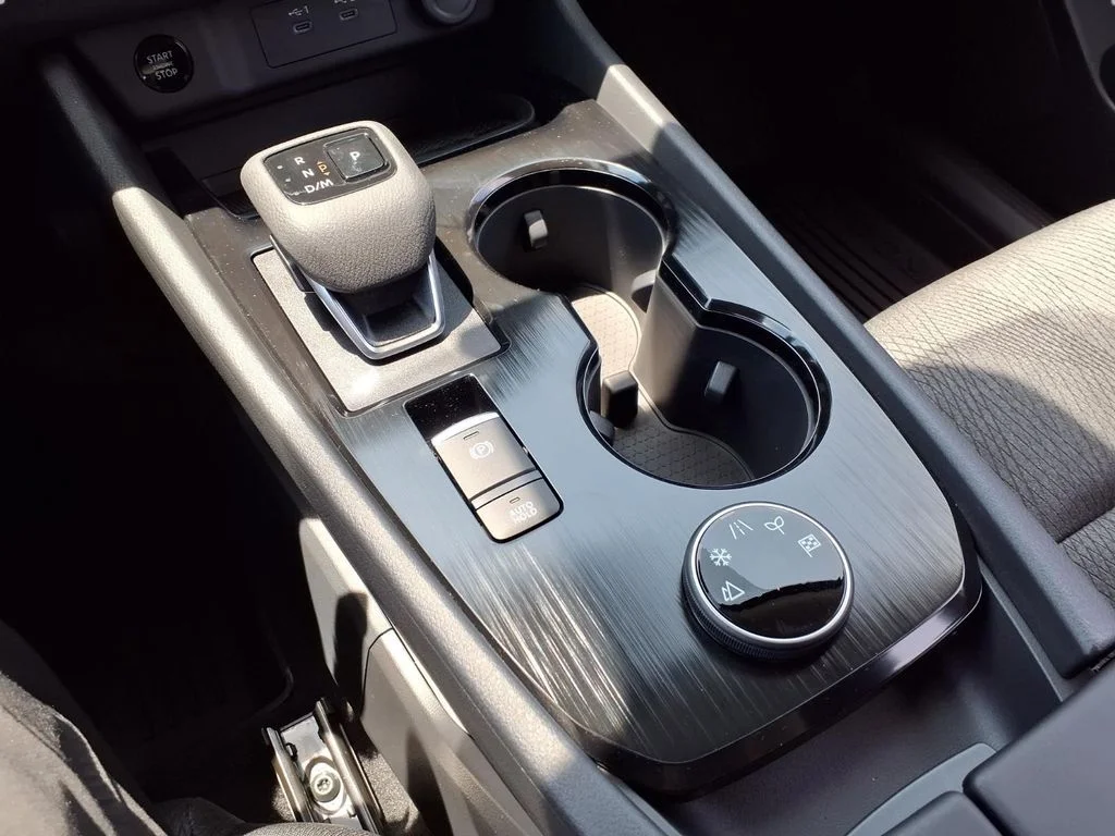 New 2026 Boulder Gray Pearl Nissan SV image 10