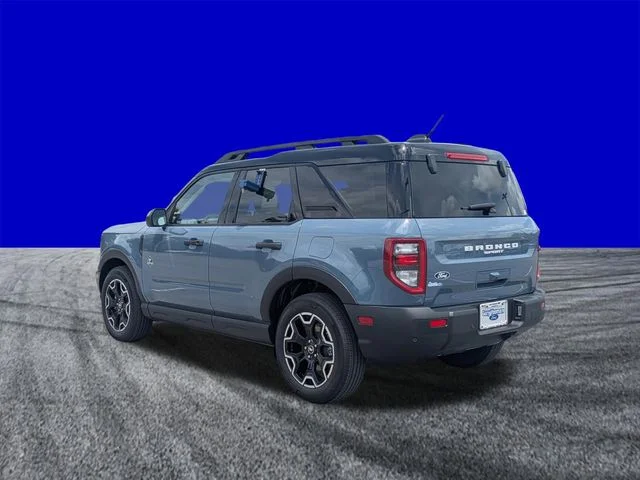 New 2026 Azure Gray Metallic Tri-Coat Ford Outer Banks® image 6