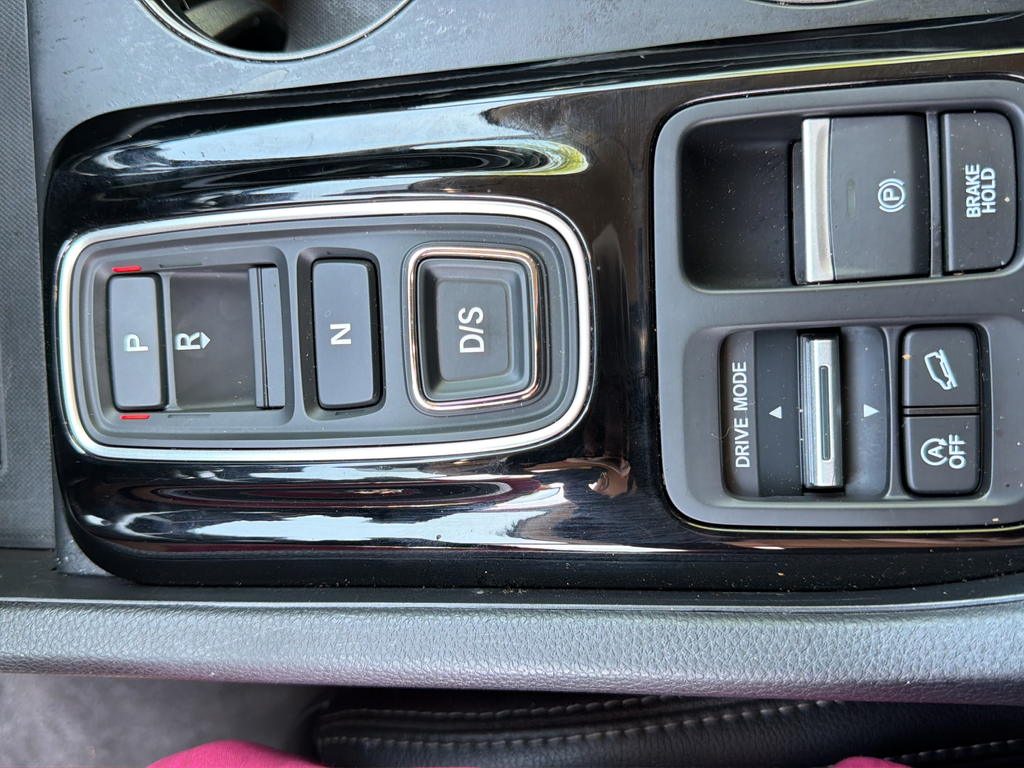 Used 2023  Honda EX-L image 16