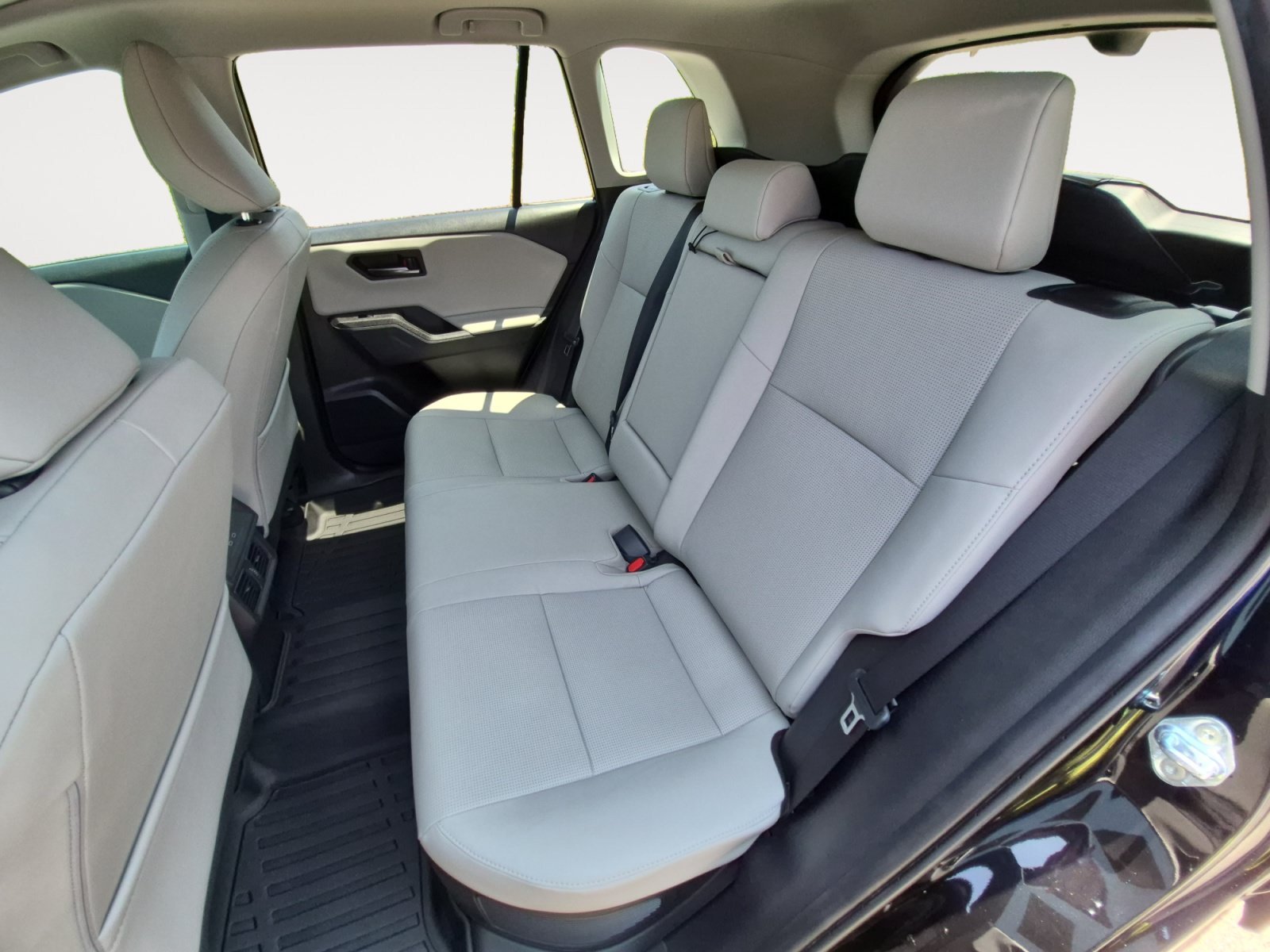 Used 2026 Black Toyota XLE Premium image 24