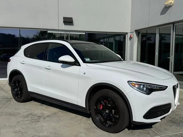 Used 2023 White Alfa Romeo Ti image 1
