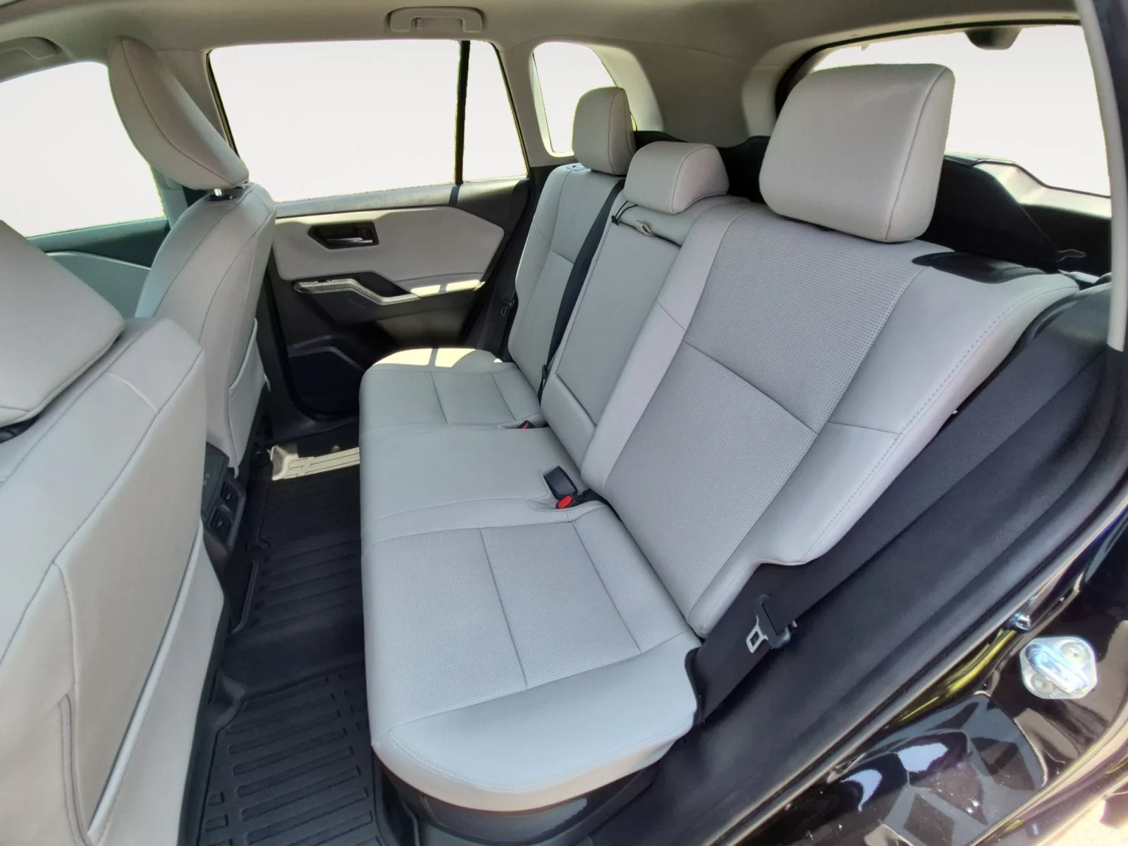 Used 2026 Black Toyota XLE Premium image 24