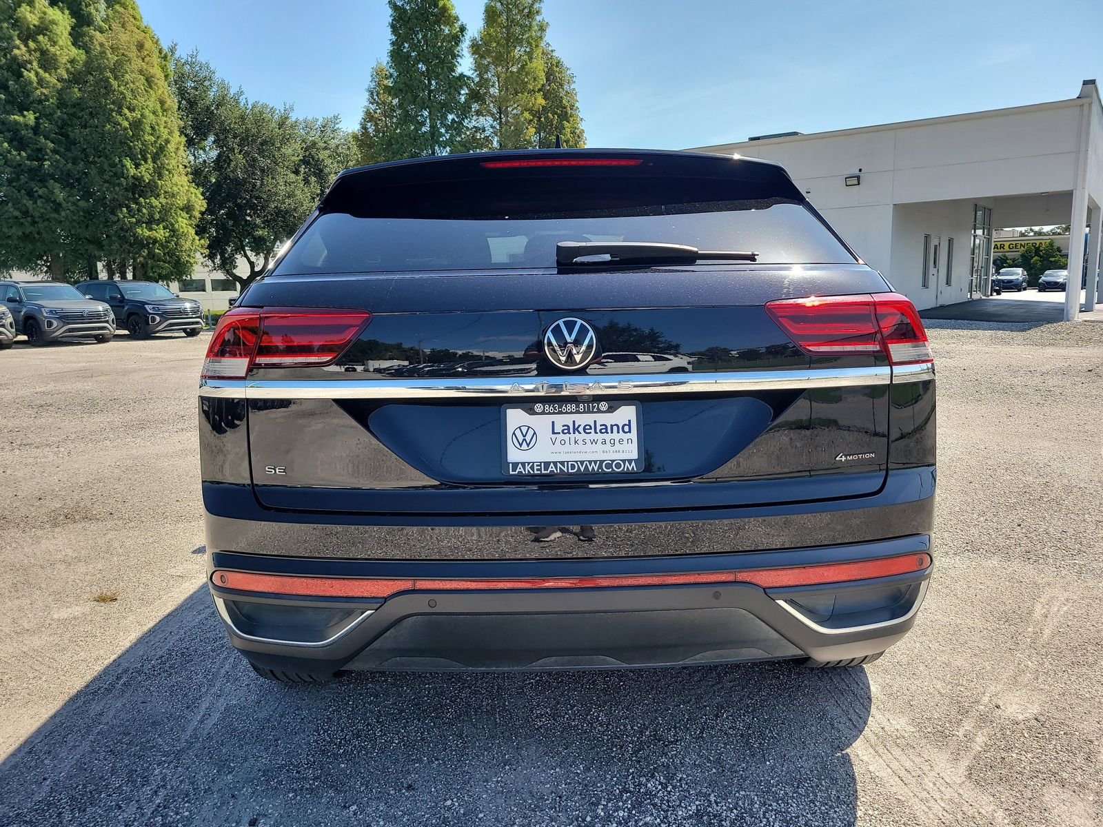 2023 Volkswagen Atlas Cross Sport SE w/Tech - Photo 7