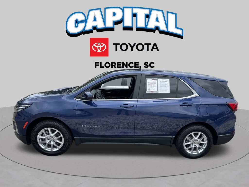 Used 2022 Blue Chevrolet LT image 3